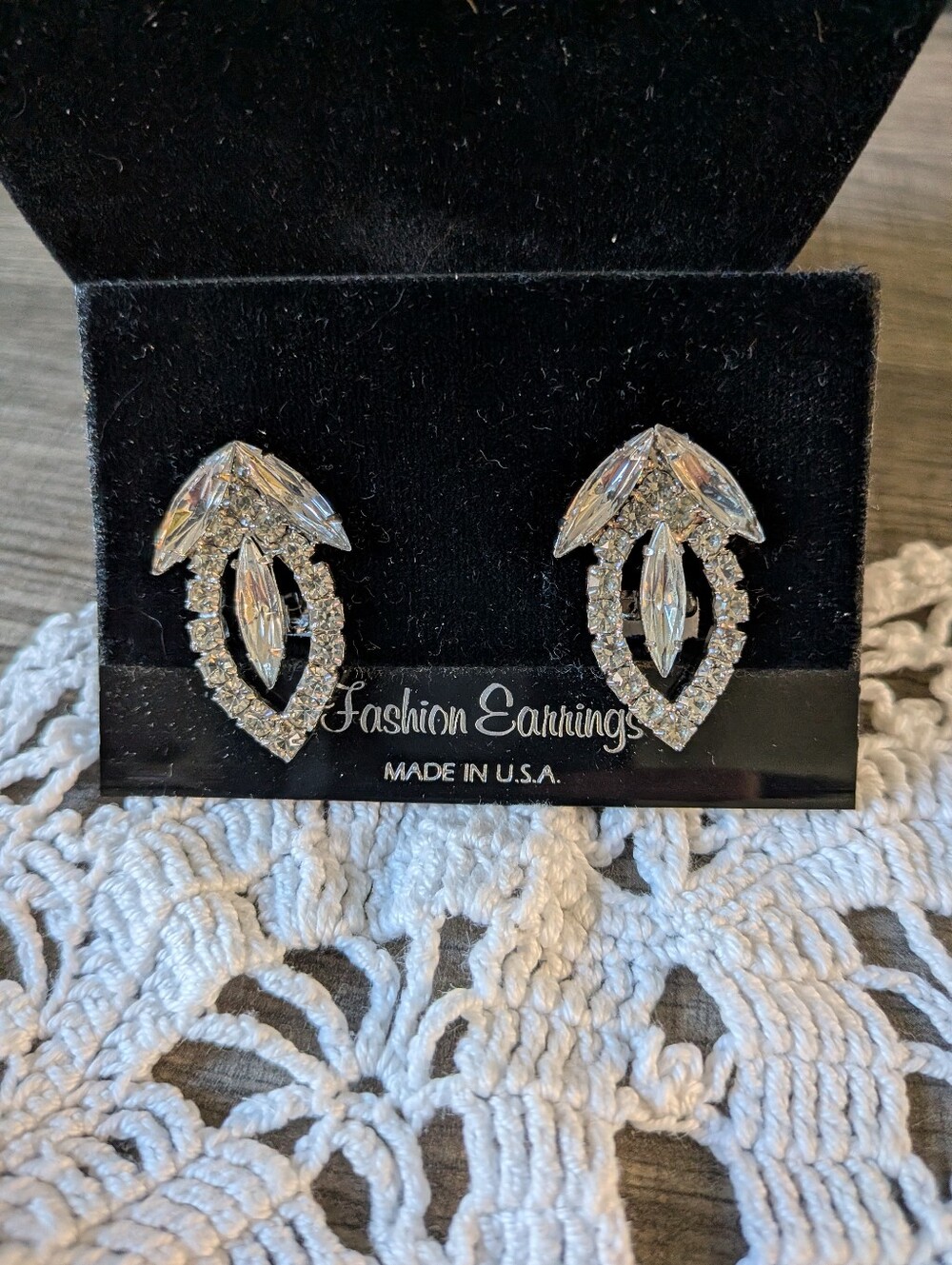 Silver Rhinestones Teardrop Earrings